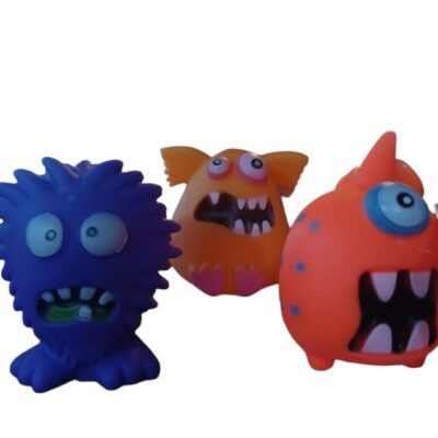 MONSTRUOS CHILLONES